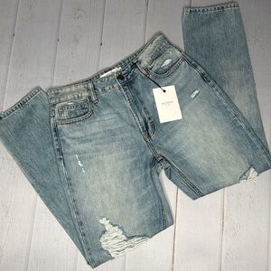 NWT - Hidden - Zoey Distressed Mom Jeans - Size 25